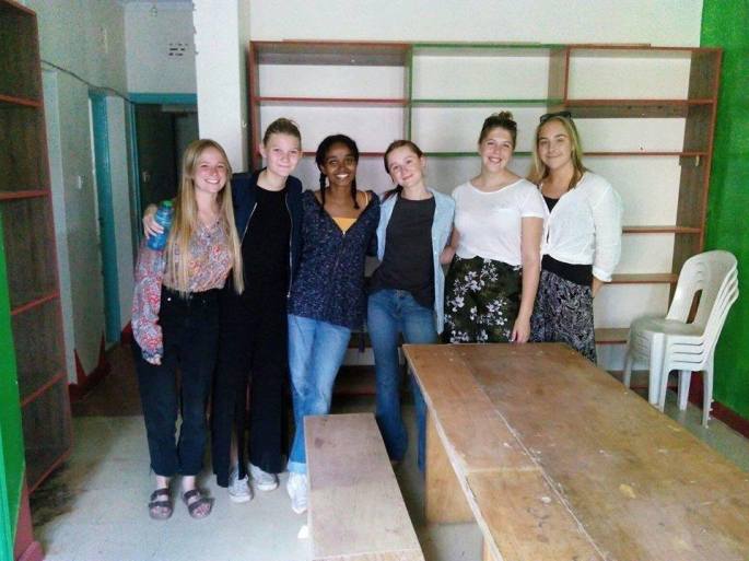 35066216_1907910255899309_4046683147947999232_n (1)